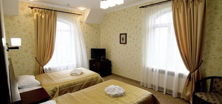 Hotel Villa Grand in Skhidnitsa. Book with a promotion 20