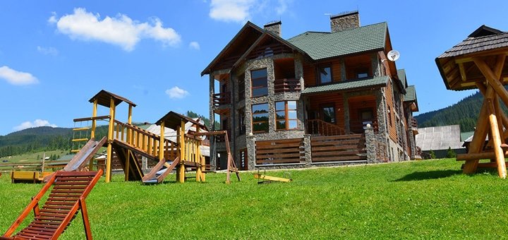 Отель «Перлина Карпат». Бронировать номер со скидкой. Недорогой отдых в Буковеле.