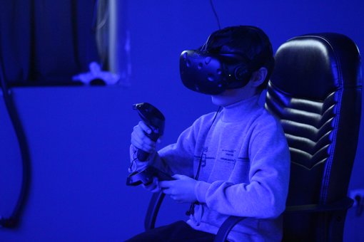 Celebrate Birthday at the Mir VR club in Odessa. Come at a discount.