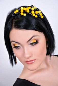Makeup with hairstyle in the Eclipse beauty salon in Nikolaev. Sign up for a makeup visage.