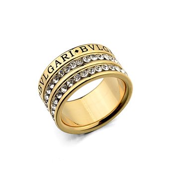 Gold rings from the Sorpreza online store with delivery across Ukraine. Order at a special price