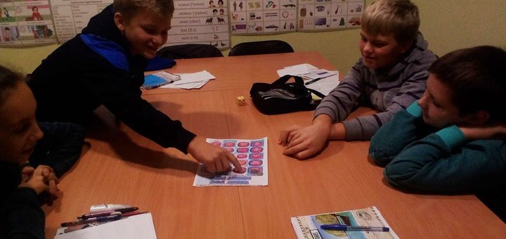 Английский для детей в школе «Easy English». Школа английского языка Винница. Скидки на изучение английского языка.