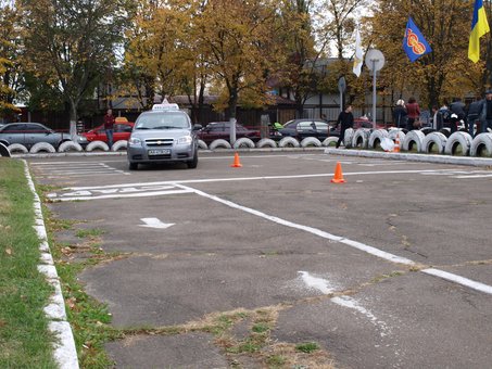 Driving courses "Constanta-GS" in Kiev. Pay for the promotion.
